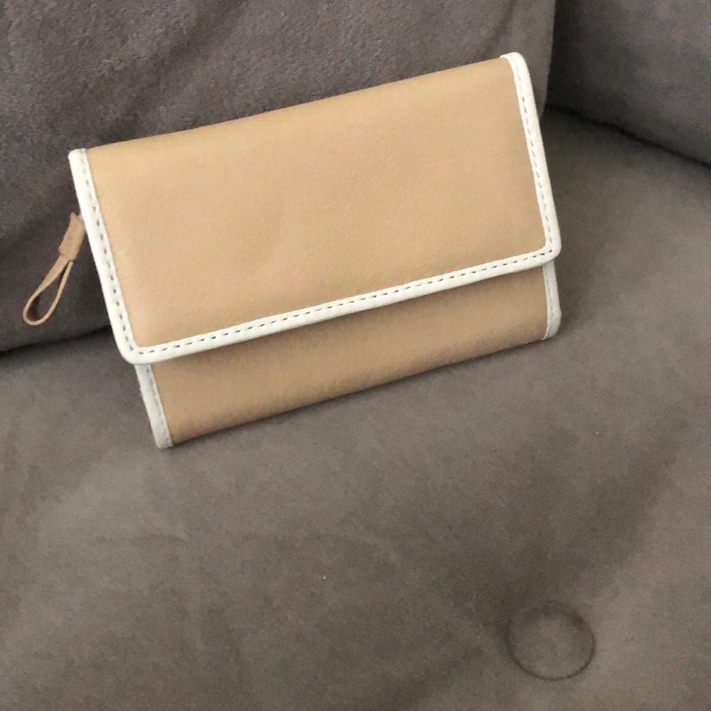 Like new! Leather Nude Wallet